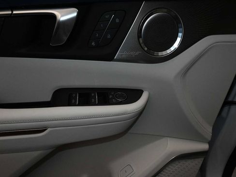 New 2026 Buick Enclave Avenir w/ Super Cruise Package AWD/4WD image 12