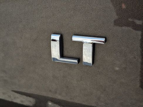 Used 2020 Chevrolet Traverse LT AWD/4WD image 25
