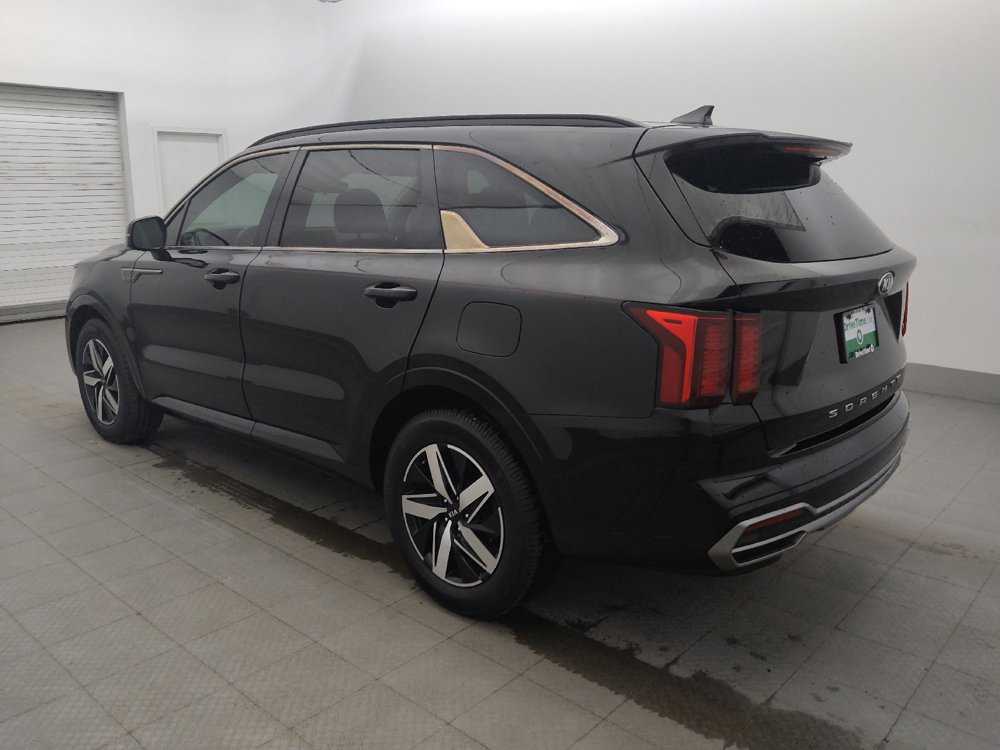 Used 2021 Kia Sorento S FWD image 3