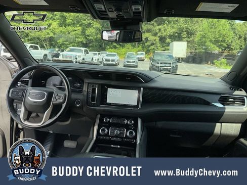 Used 2023 GMC Yukon XL Denali AWD/4WD image 30