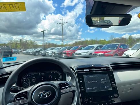 Used 2024 Hyundai Tucson SEL AWD/4WD image 17
