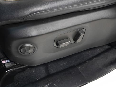 Used 2024 Jeep Wrangler Sahara w/ Technology Group image 31