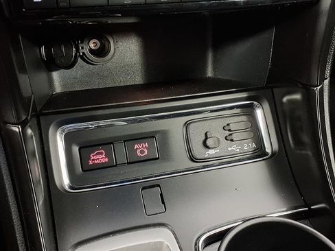 Used 2022 Subaru Ascent Onyx Edition image 13