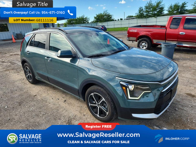 Used 2024 Kia Niro EX w/ EX Cold Weather Package FWD image 5