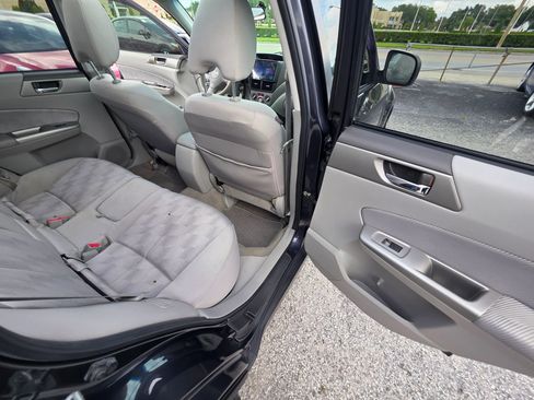 Used 2010 Subaru Forester 2.5X Premium w/ Popular Equipment Group 3A AWD/4WD image 20