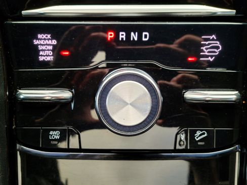 Used 2021 Jeep Grand Cherokee L Overland w/ Advanced Protech Group III image 14