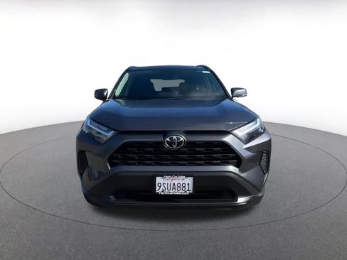 Used 2025 Toyota RAV4 XLE image 4