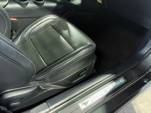 Used 2024 Ford Mustang Premium image 21