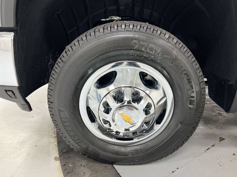 New 2026 Chevrolet Silverado 3500 LT w/ Convenience Package AWD/4WD image 20