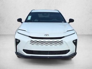 New 2025 Toyota Crown Signia video 2