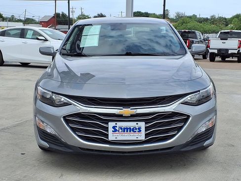 Used 2024 Chevrolet Malibu LT FWD image 3