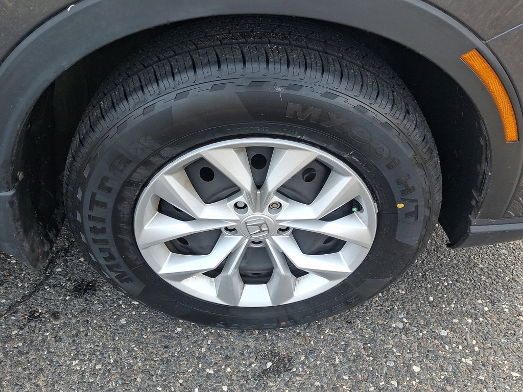 Used 2024 Honda CR-V LX image 9