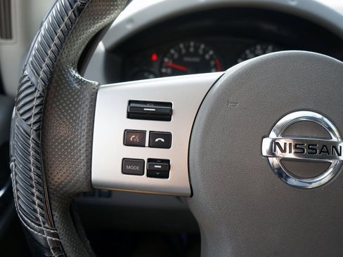 Used 2020 Nissan Frontier SV w/ SV Utility Package image 27