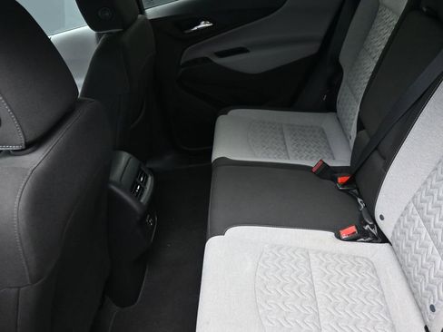Used 2024 Chevrolet Equinox LT image 22