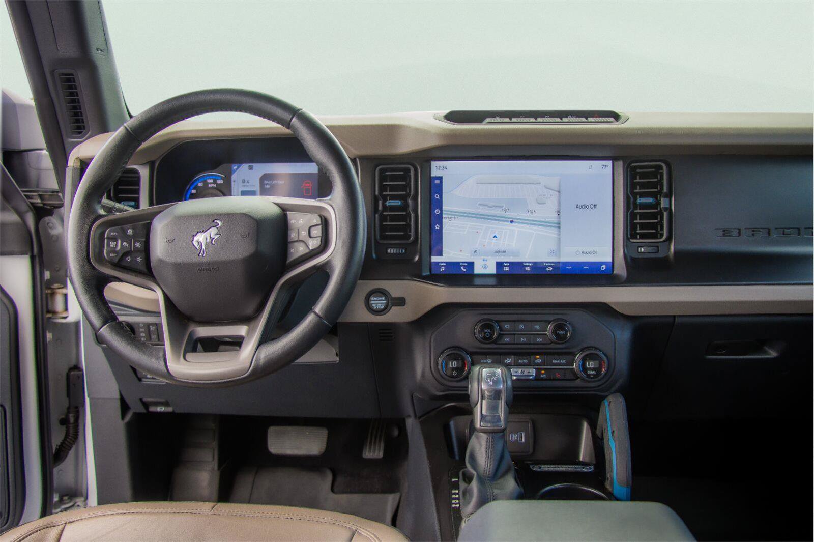 Used 2023 Ford Bronco Wildtrak AWD/4WD image 5