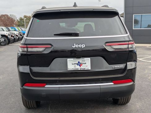New 2025 Jeep Grand Cherokee L Laredo RWD image 4