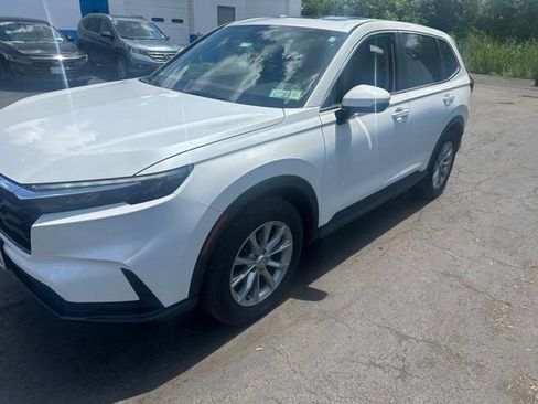 Used 2023 Honda CR-V EX-L image 4