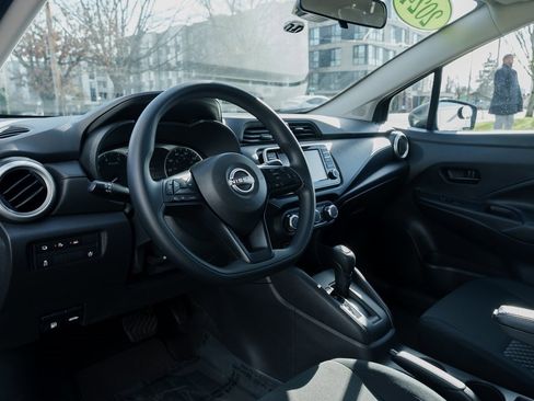 Used 2024 Nissan Versa S w/ Trunk Package image 19