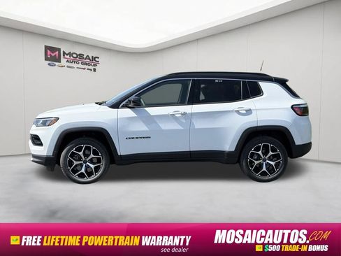 Used 2025 Jeep Compass Limited AWD/4WD image 4