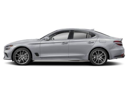 Used 2025 Genesis G70 2.5T RWD image 3