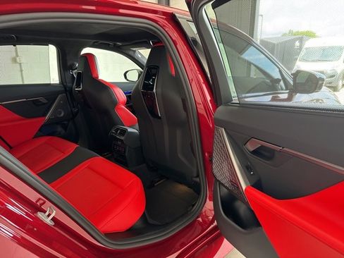 Used 2025 BMW M5 w/ Carbon Package image 50