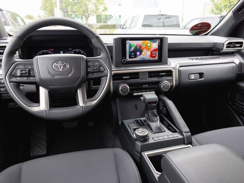 New 2026 Toyota Tacoma TRD Off-Road AWD/4WD image 13
