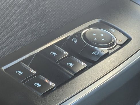 Used 2022 Ford F150 XLT image 28