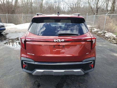 New 2026 Kia Seltos S image 5