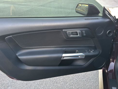 Used 2018 Ford Mustang Coupe w/ Equipment Group 101A image 11