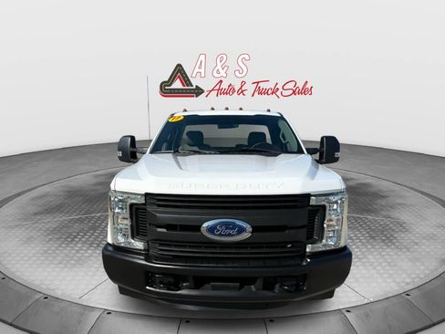 Used 2017 Ford F350 XL w/ Power Equipment Group RWD image 2