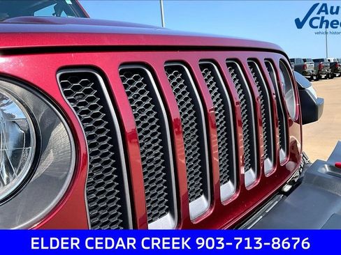 Used 2021 Jeep Wrangler Unlimited Rubicon AWD/4WD image 31