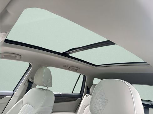 New 2026 Volkswagen Atlas SEL Premium R-Line image 22