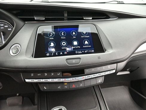 Used 2021 Cadillac XT4 Premium Luxury w/ Technology Package AWD/4WD image 22