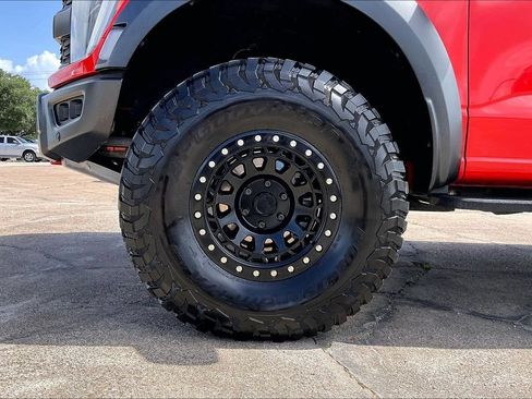 Used 2022 Ford F150 Raptor w/ Raptor 37 Performance Package AWD/4WD image 35