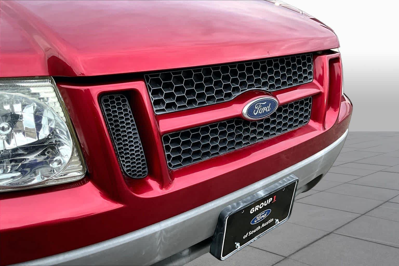 Used 2003 Ford Explorer Sport Trac XLT RWD image 10