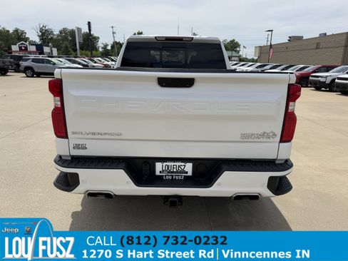 Used 2022 Chevrolet Silverado 1500 High Country w/ Safety Package II AWD/4WD image 6