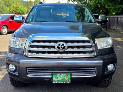 Used 2011 Toyota Sequoia Limited AWD/4WD image 2