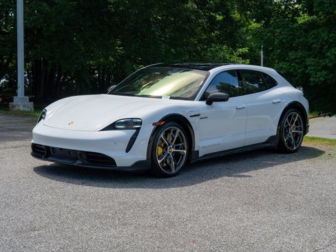 Used 2022 Porsche Taycan Turbo S AWD/4WD image 5
