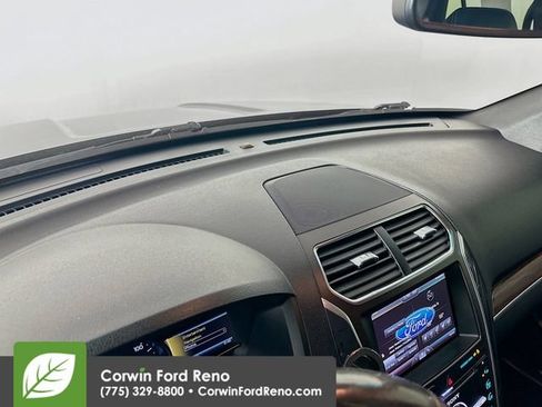 Used 2016 Ford Explorer Limited FWD image 9