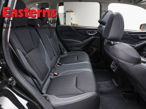 Used 2024 Subaru Forester Premium AWD/4WD image 27