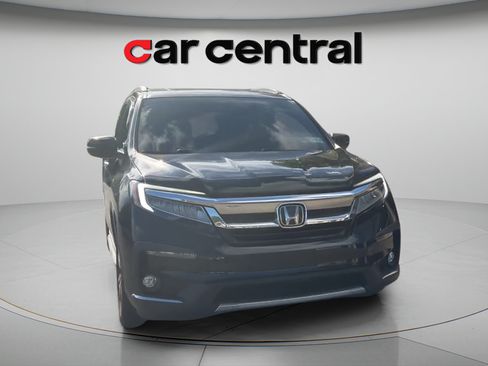 Used 2019 Honda Pilot Touring image 8