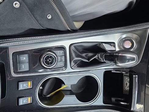 Used 2023 Nissan Maxima SV w/ Floor Mat Group image 25