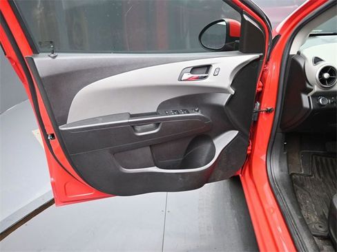 Used 2016 Chevrolet Sonic LT image 12