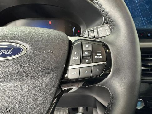Used 2024 Ford Escape Active w/ Tech Pack #1 AWD/4WD image 16