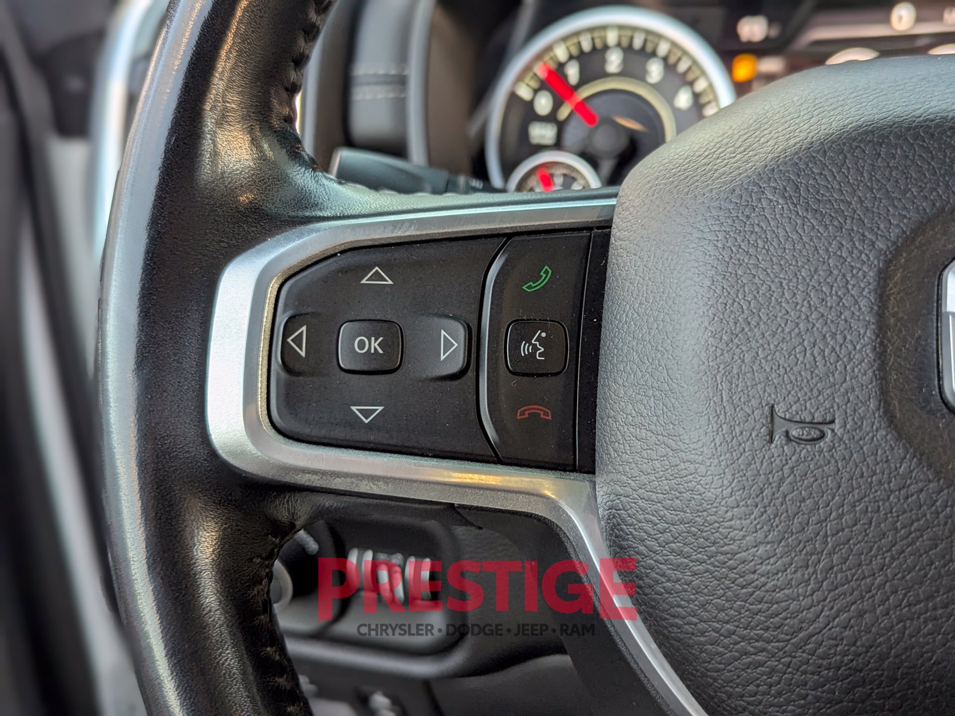 Used 2021 RAM 1500 Laramie w/ Advanced Safety Group AWD/4WD image 19