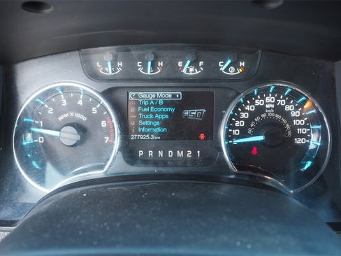 Used 2011 Ford F150 FX4 w/ FX Luxury Pkg image 14