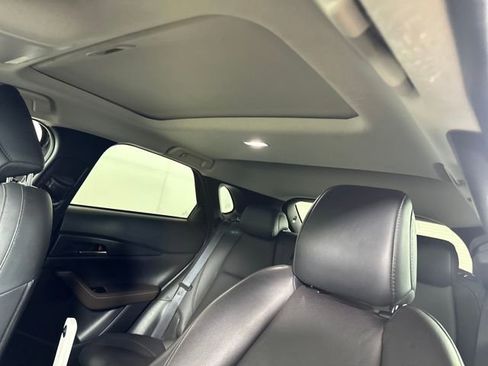 Used 2024 MAZDA CX-30 AWD 2.5 S w/ Premium Package image 12