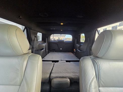 Used 2014 Ford Explorer Limited image 28