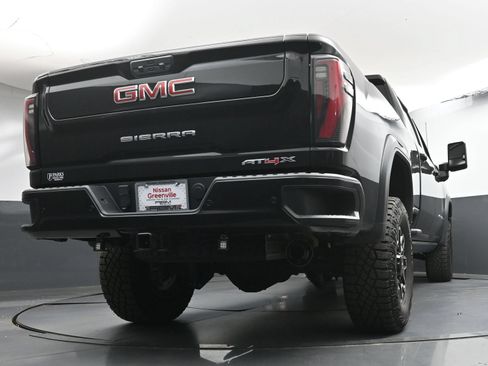 Used 2024 GMC Sierra 2500 AT4X AWD/4WD image 27