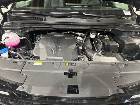 New 2026 Kia Carnival SX FWD image 32